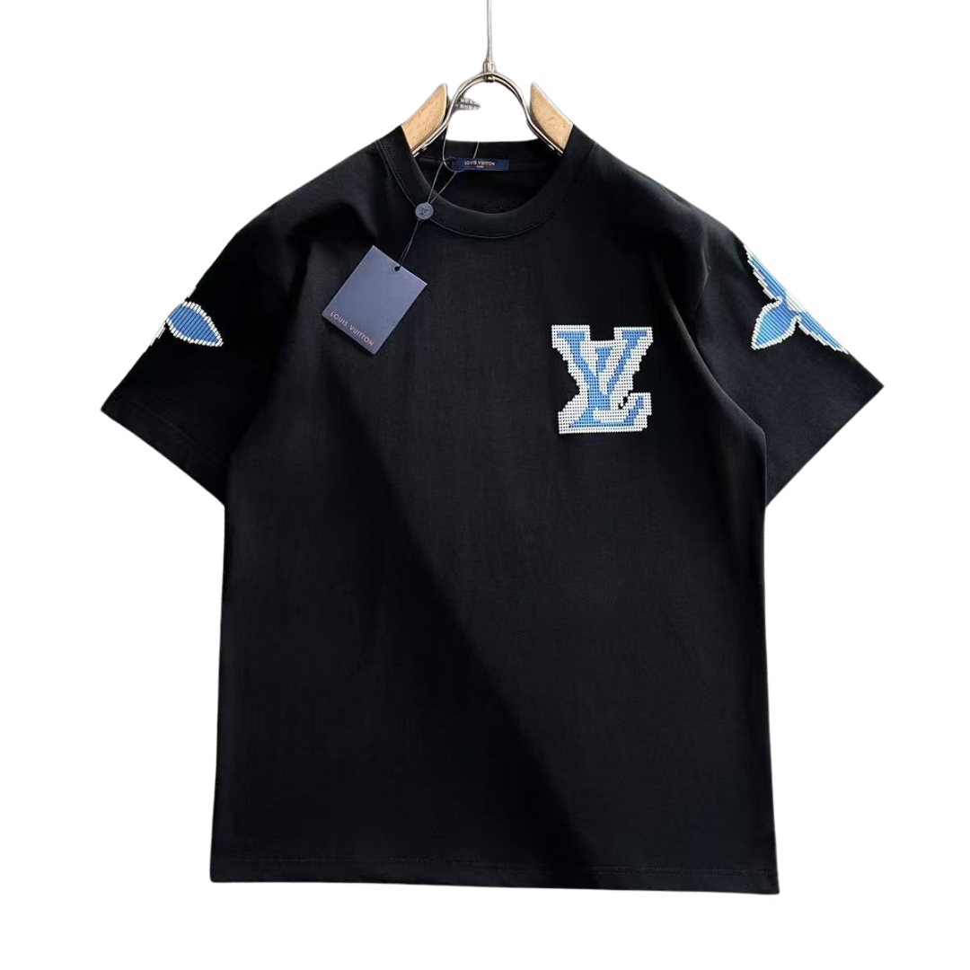 Louis Vuitton T-Shirt logo with embroidered dots