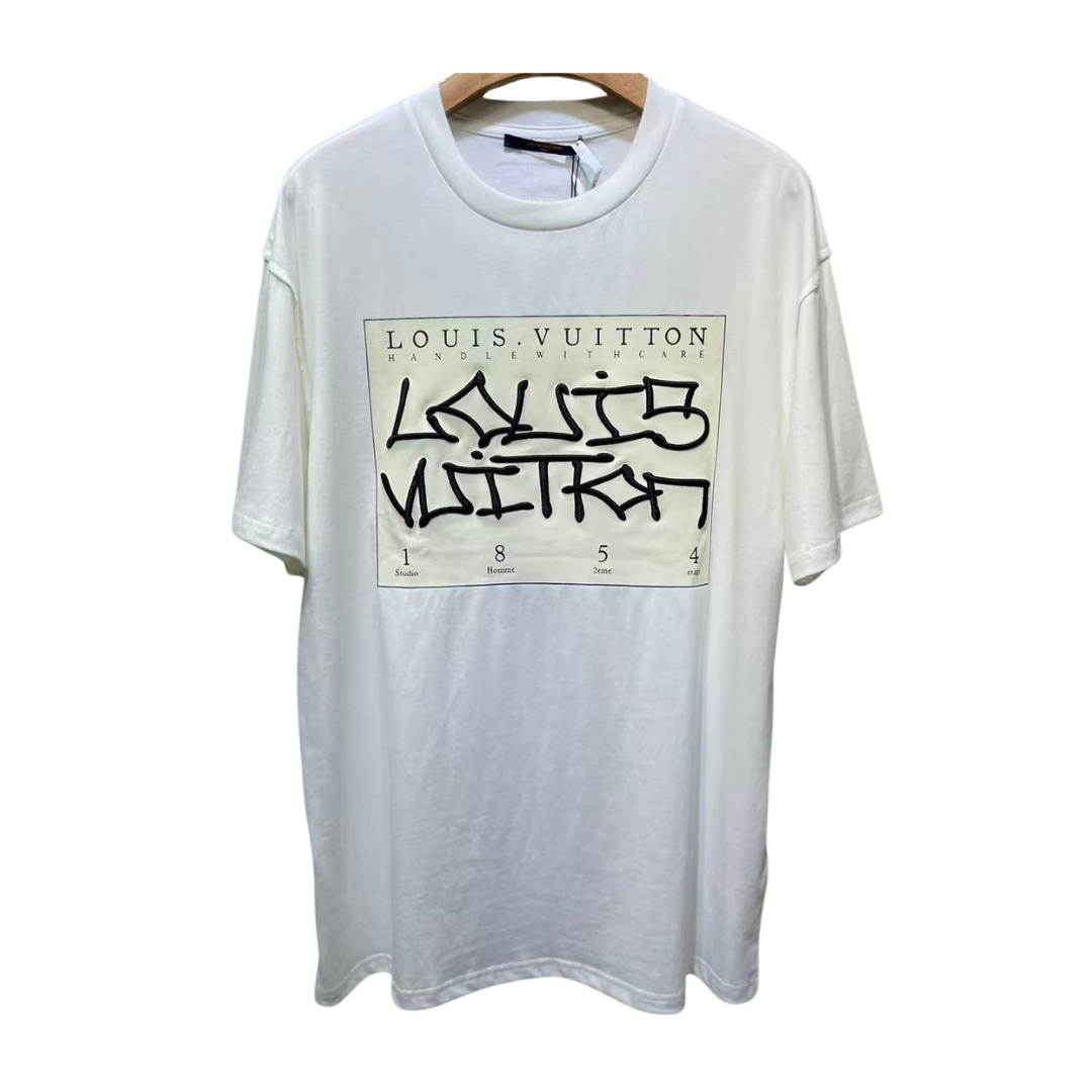 Louis Vuitton T-Shirt Box logo with embroidered wording