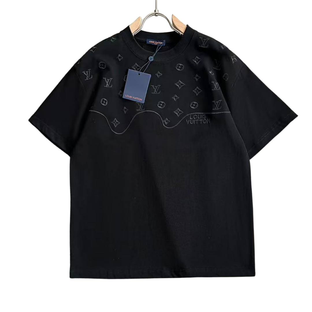 Louis Vuitton T-Shirt black logo with embroidered signature