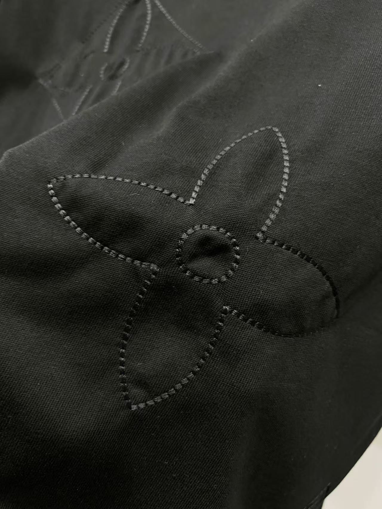 Louis Vuitton T-Shirt full hidden embroidered stitching logo