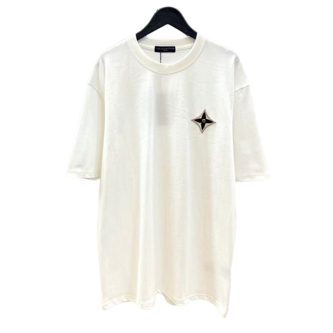 Louis Vuitton T-Shirt simple small logo with embroidered