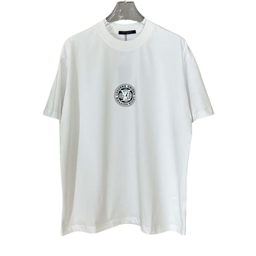 Louis Vuitton T-Shirt unired x LV patch designed