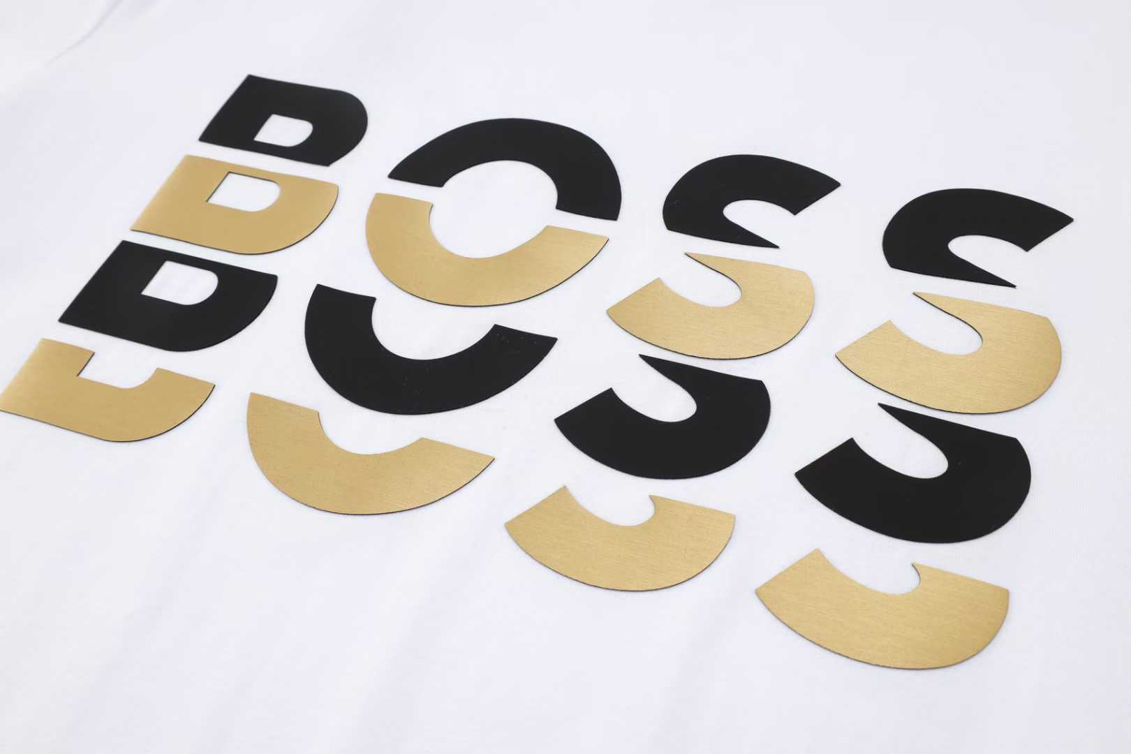 Hugo Boss Classic Tee (A5070)