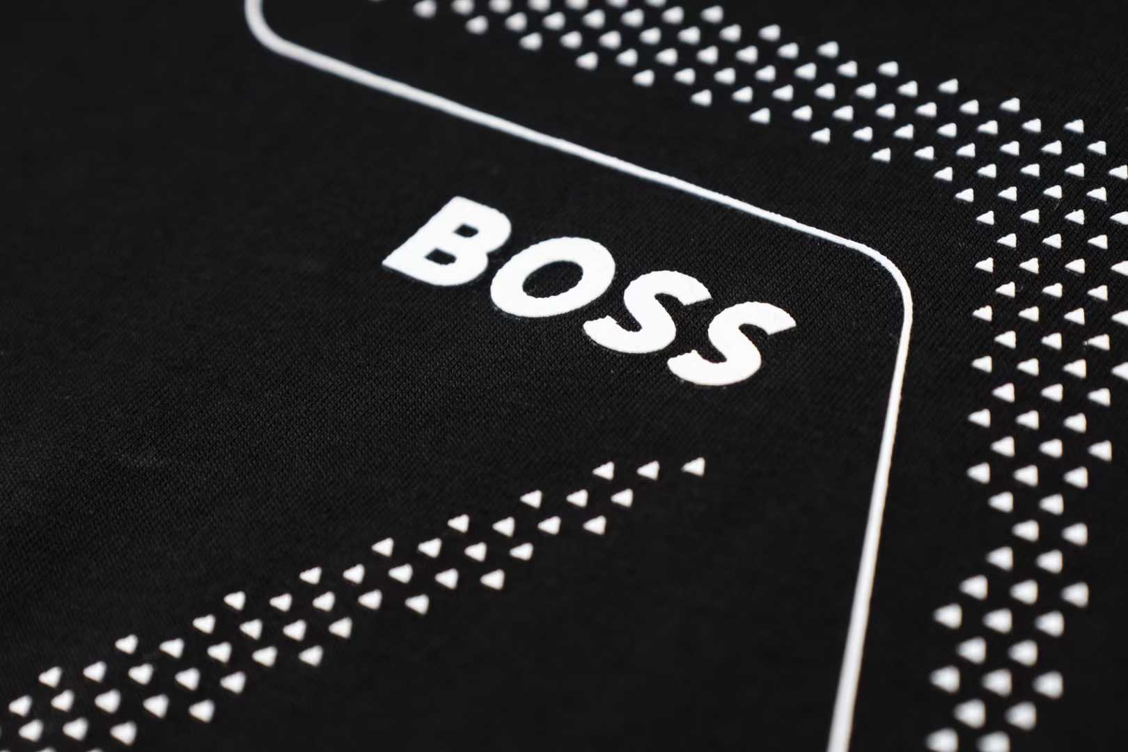 Hugo Boss Classic Tee (5066)