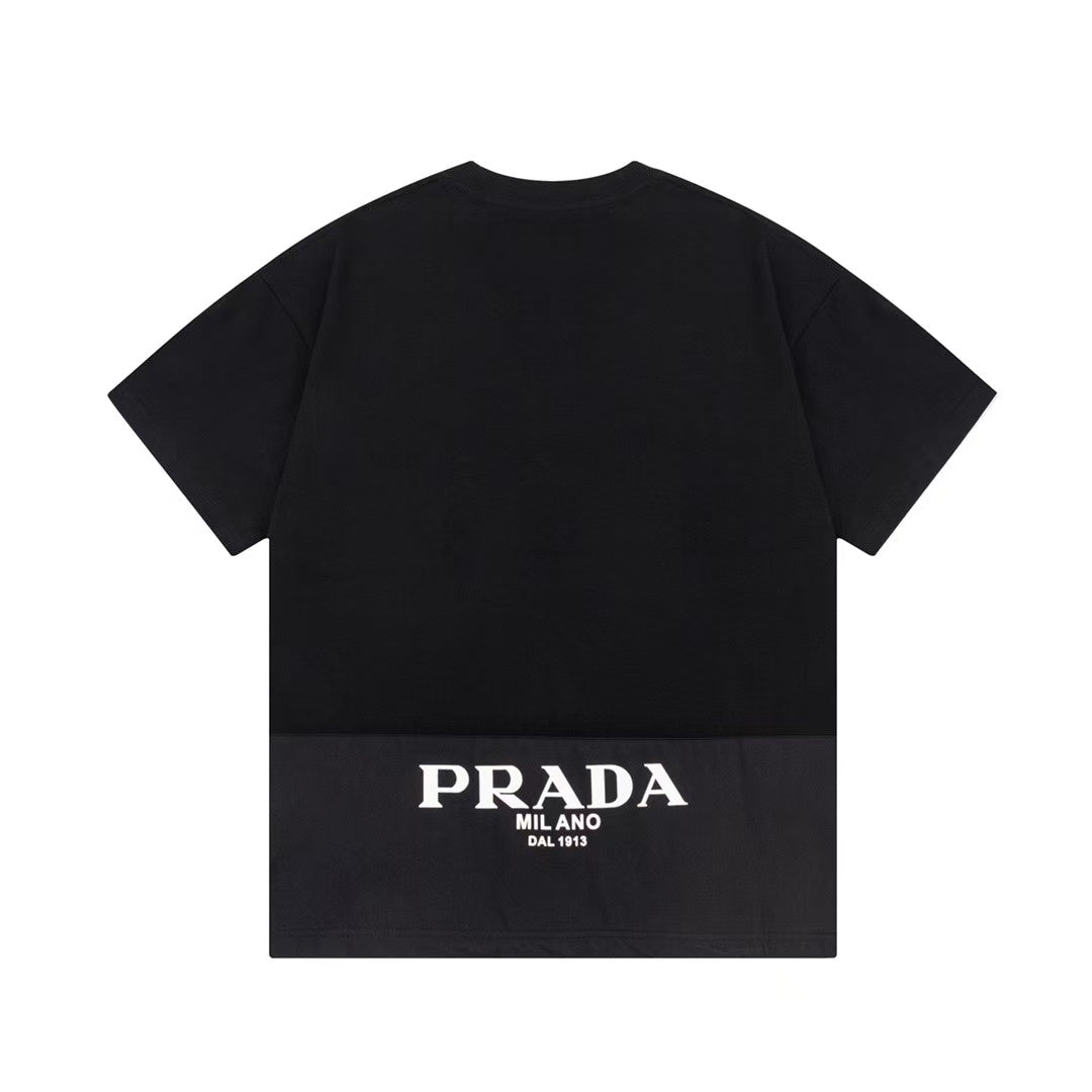 Prada basic triangle logo designed with back logo wording Tee