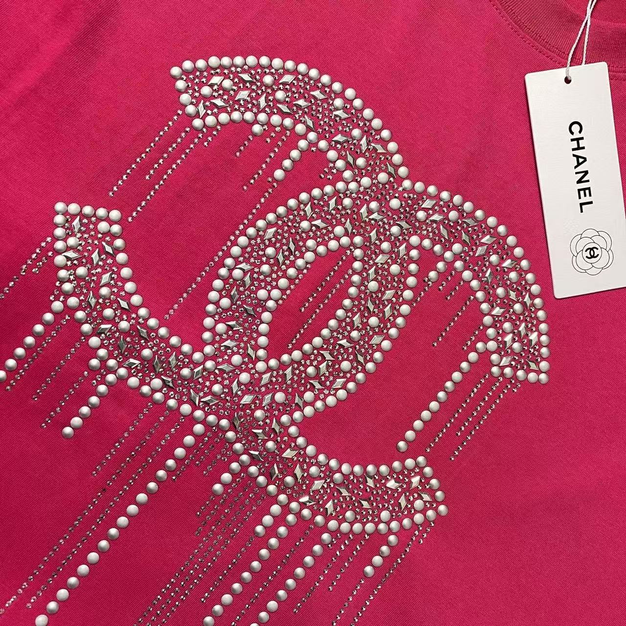 Chanel Pearl Diamond Double C Logo Tee