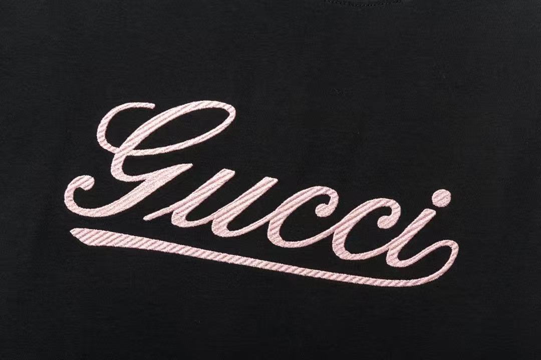 Gucci Embroidered Pink Wording Logo Tee
